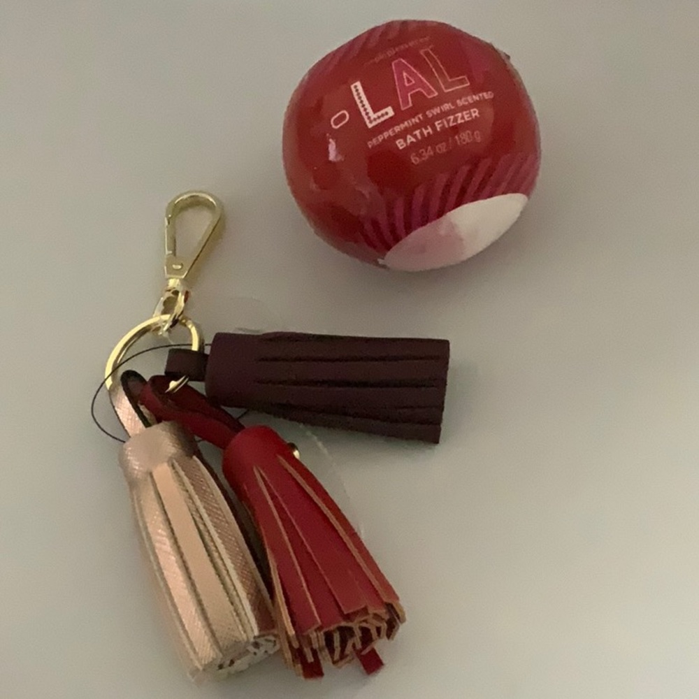 Stocking stuffers Bath Fizzer peppermint scented, travel handbags keychain